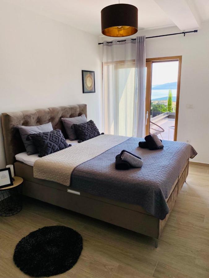 Sea View Deluxe Apartment Рієка Екстер'єр фото